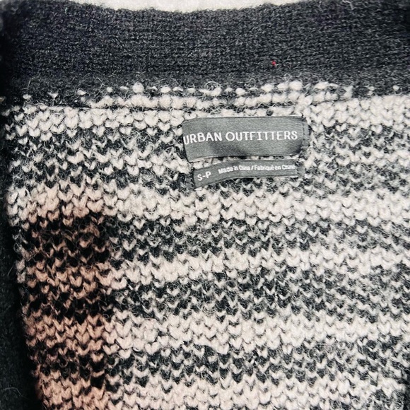 Urban Outfitters Zebra Cardigan 